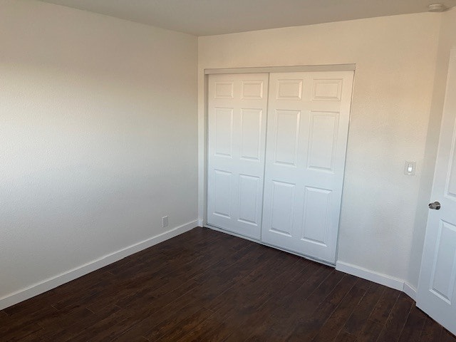 Building Photo - 2070 Sahara Dr