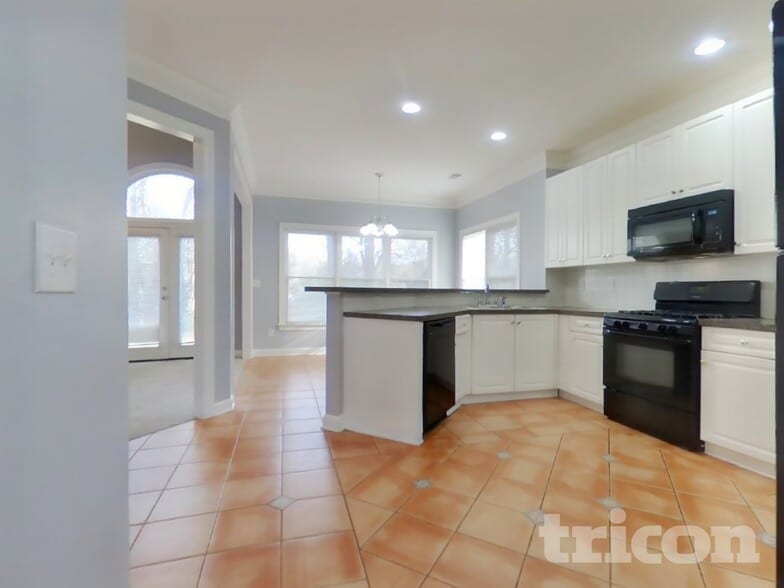 Building Photo - 5024 Kendall Station NW