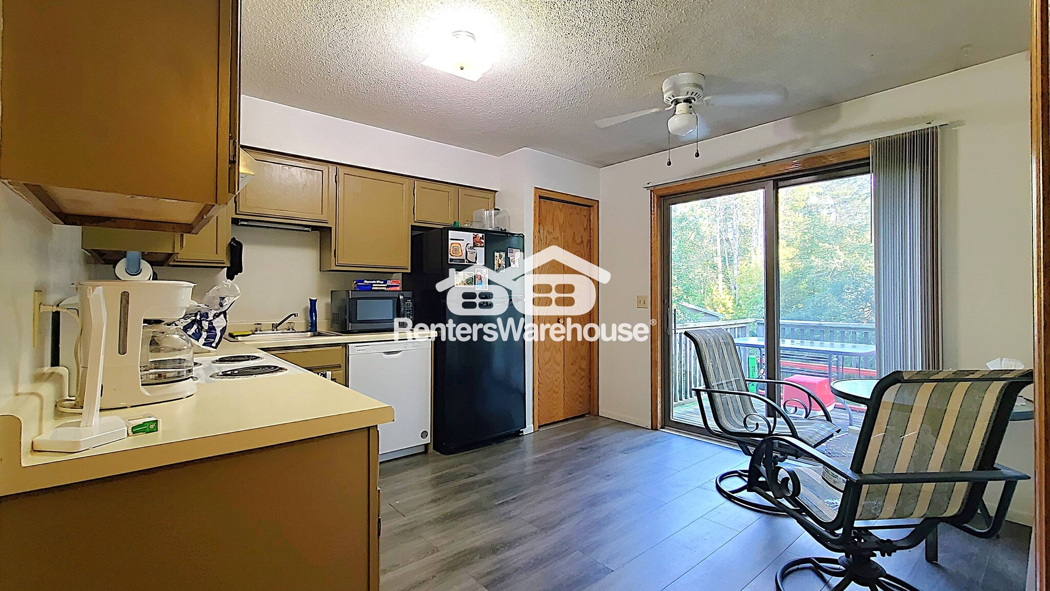 Building Photo - 708 8th St N