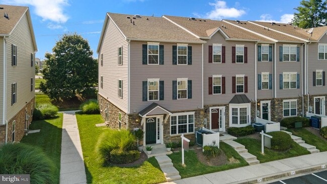 Building Photo - 6478 Cornwall Dr
