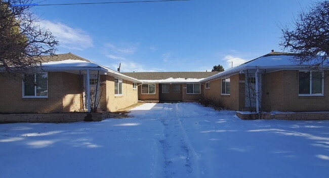 Building Photo - 3618 N Monaco St Pkwy