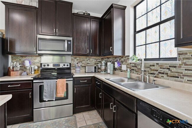 Building Photo - 1083 Tumbleweed Trail