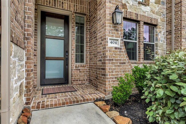 Building Photo - 404 Christians Ct