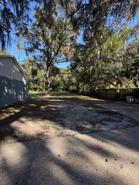 Building Photo - 1750 N Sparkman Ave