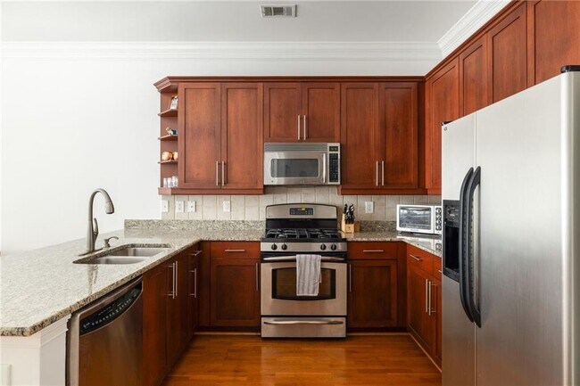Building Photo - 1055 Piedmont Ave NE