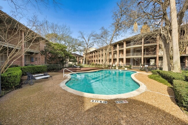 Building Photo - 6456 Bayou Glen Rd