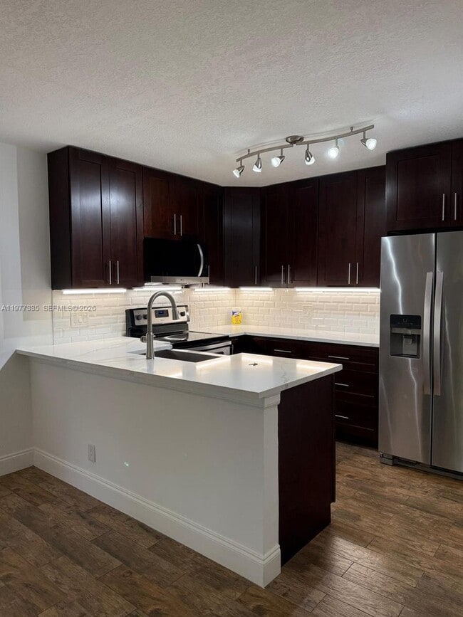 Building Photo - 4995 Sable Pine Cir