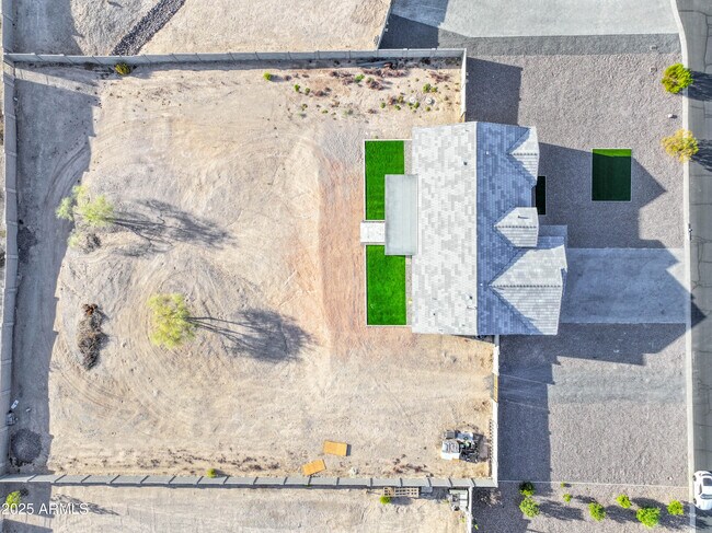 Building Photo - 28143 N QUINTANA Pl