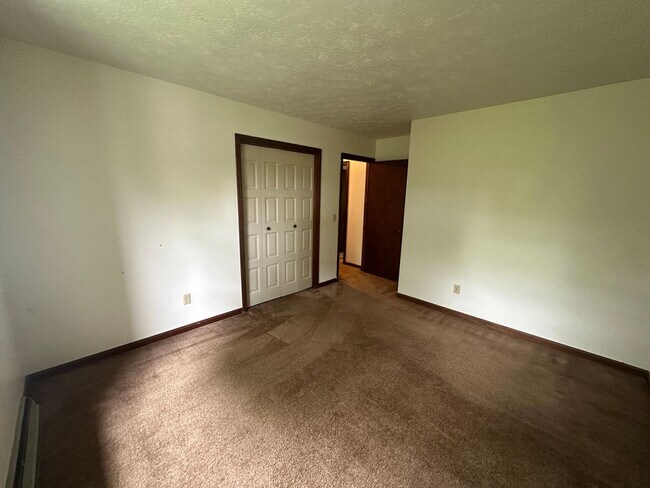 Building Photo - 2BD Duplex Jackson Township - Canton