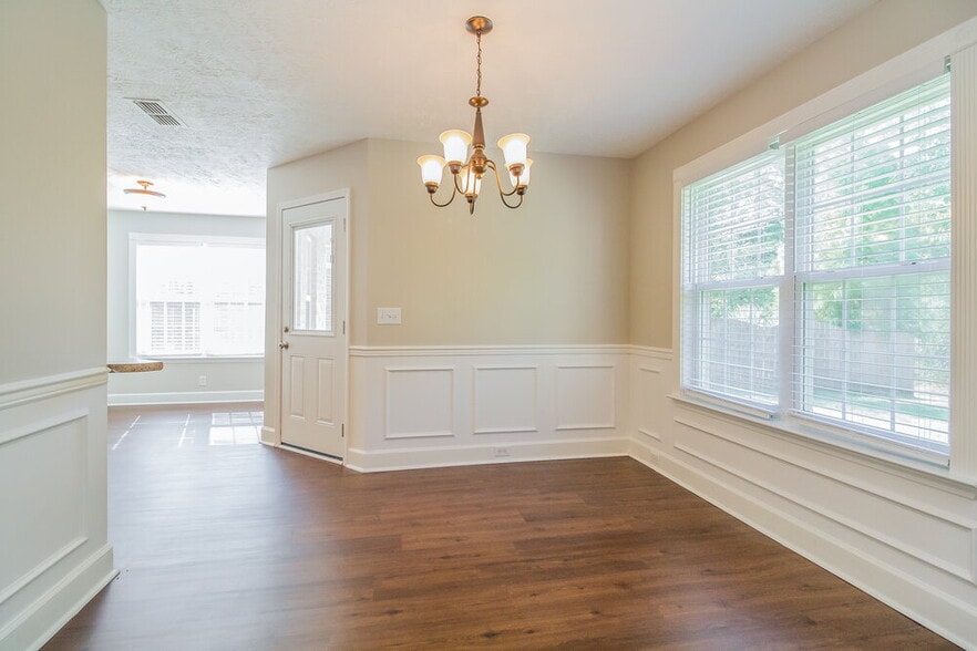 Building Photo - 2745 Portside Ct