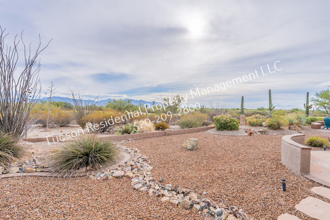 Building Photo - 5027 W Desert Chicory Pl