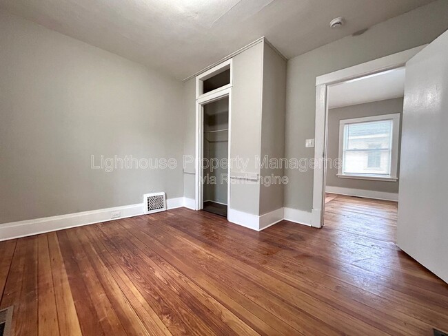 Building Photo - 1768 Elwood St