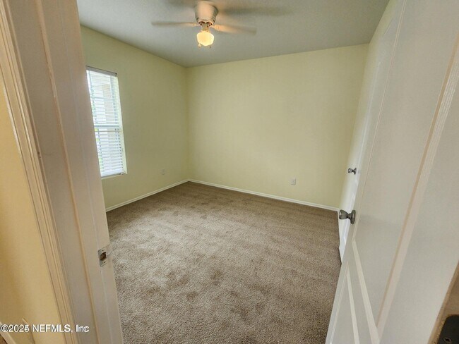 Building Photo - 2522 Victoria Point Dr