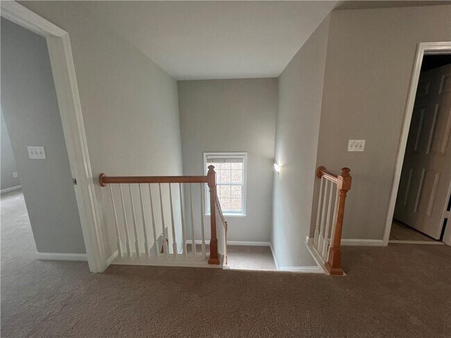 Building Photo - 1510 Belmont Hills Dr