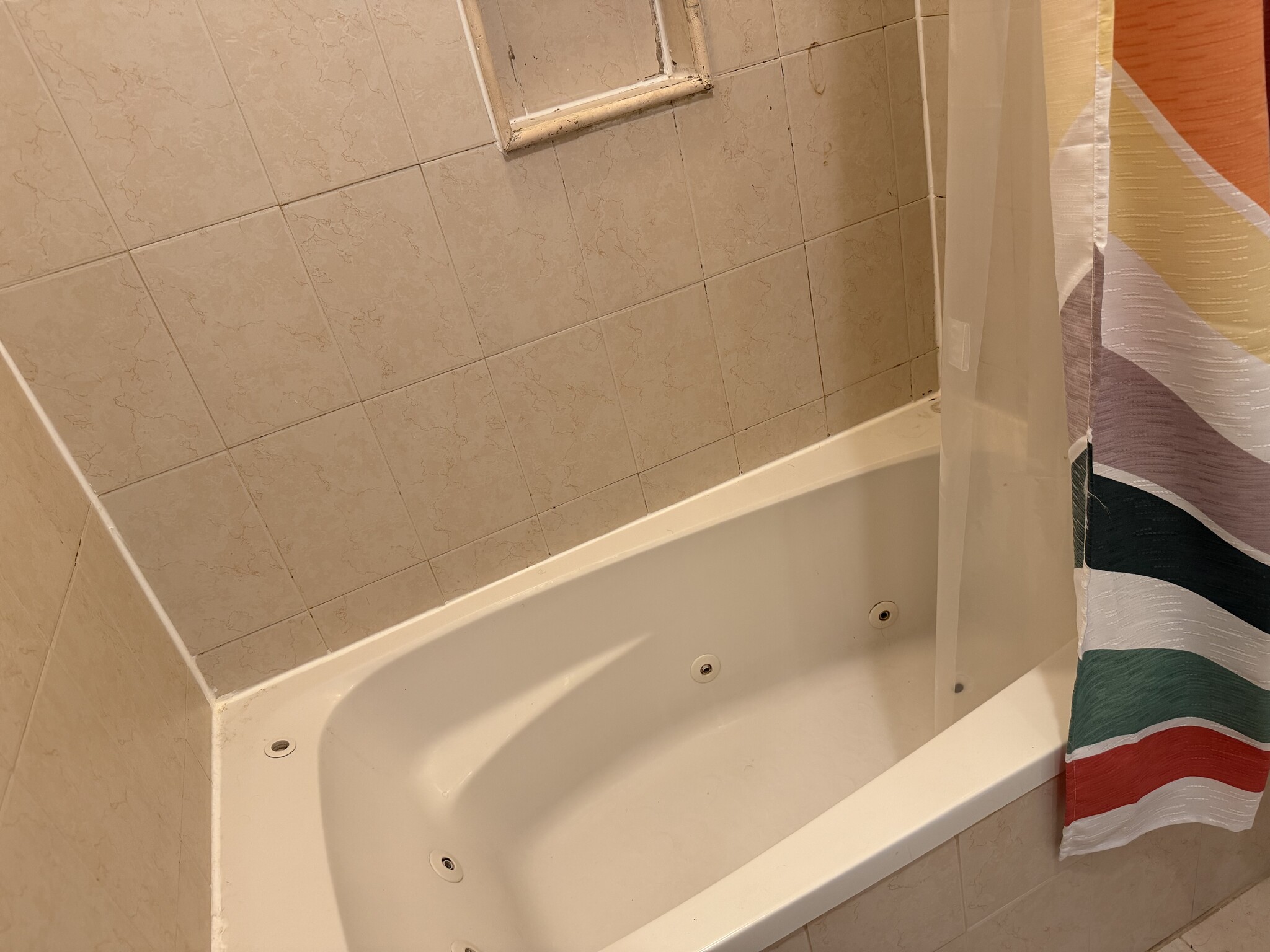 Master bathroom - 43 Ravine Ave