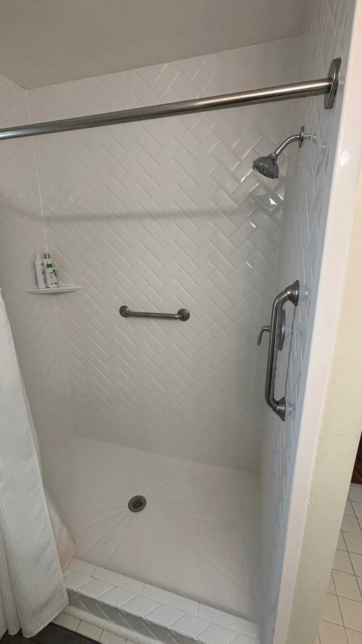 Building Photo - 9850 Costa Mesa Ln