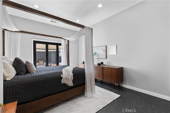 Building Photo - 1702 Landis St