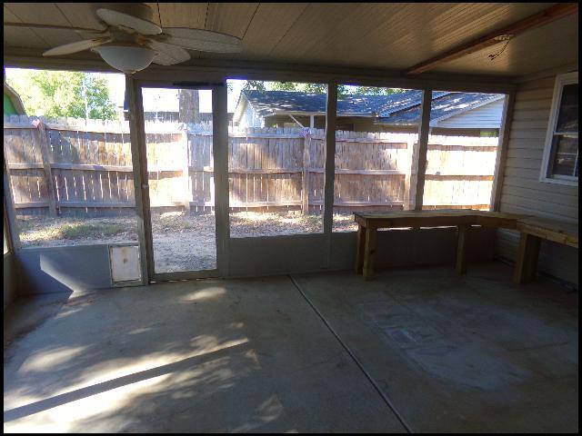 Building Photo - 15 Lillie St