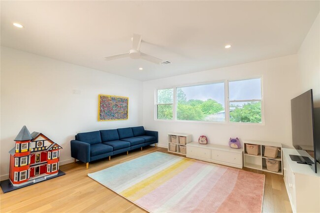Building Photo - 4509 Finley Dr