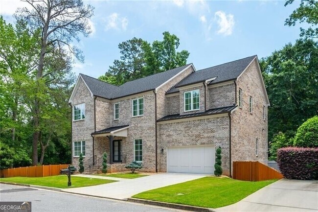 Building Photo - 1169 Dorby Park Dr NE