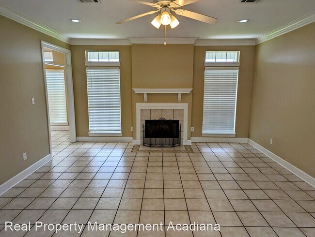 Building Photo - 4 br, 2 bath House - 211 Sundown Ln.