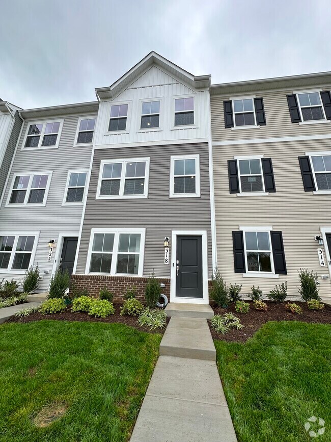 Building Photo - 318 Mineral Springs Rd