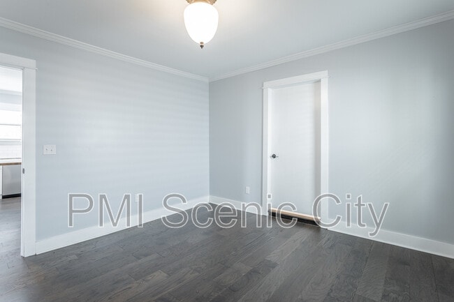 Building Photo - 3813 Pennsylvania Ave