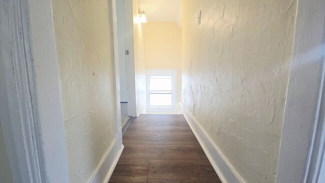 Building Photo - 1309 Jackson St