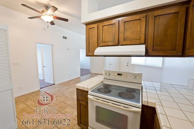Building Photo - SW- condo 2bed-1.bath