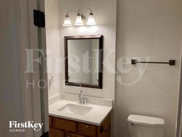 Building Photo - 314 Marisco Way