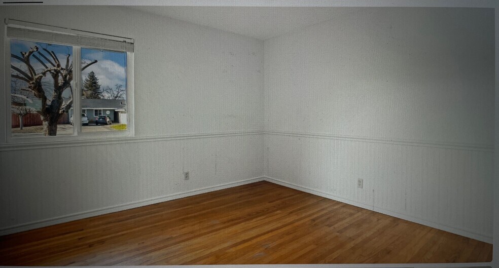 Building Photo - 7012 Cobalt Way