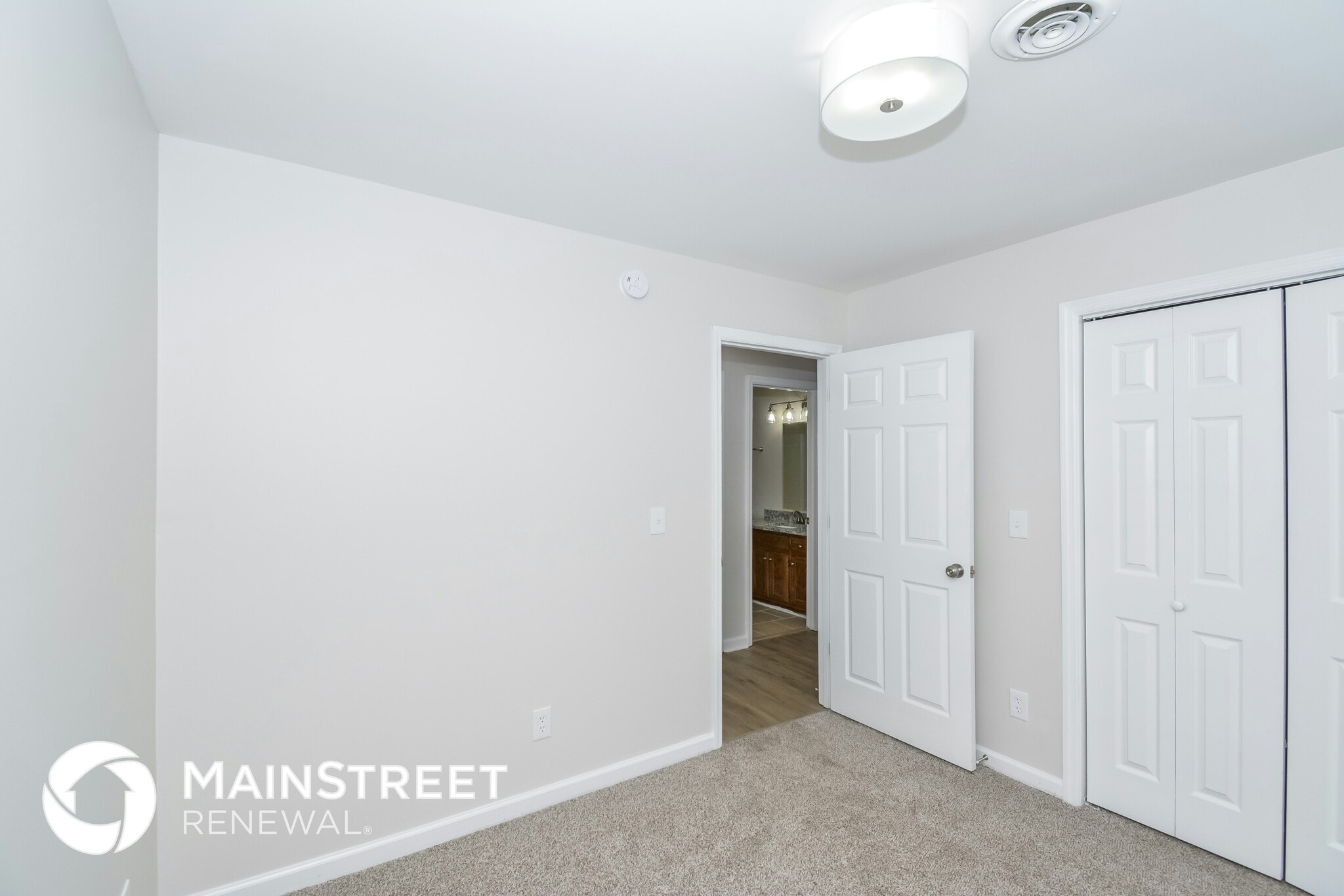 Building Photo - 102 Fairview Cir