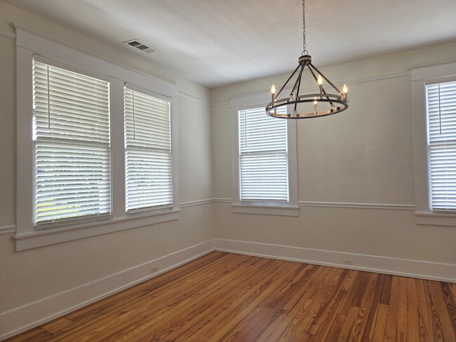 Building Photo - 1429 Stovall St