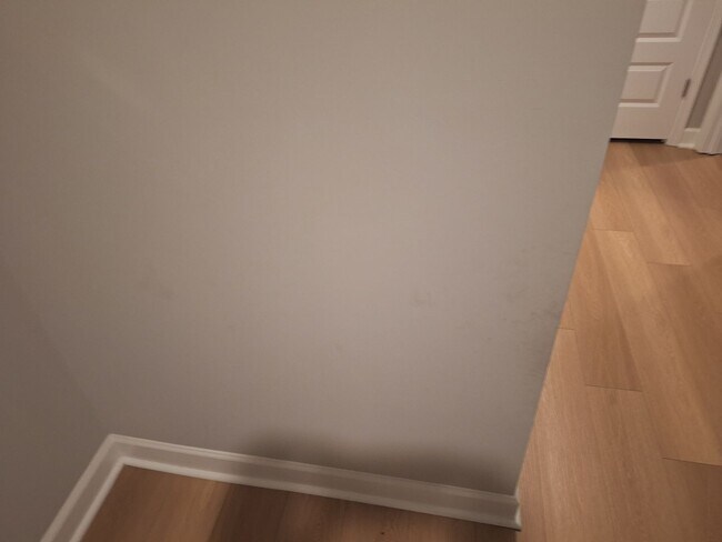 Building Photo - Beautiful Five Bedroom Home Located in Northeast Columbia!