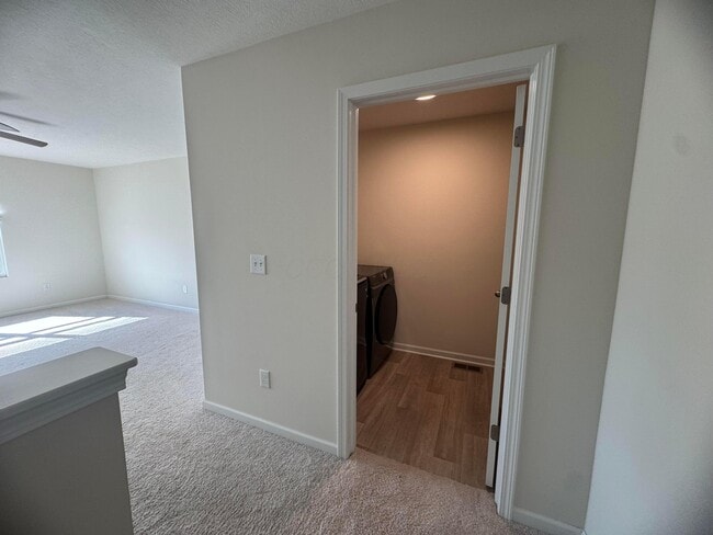 Building Photo - 1375 Theodore Dr