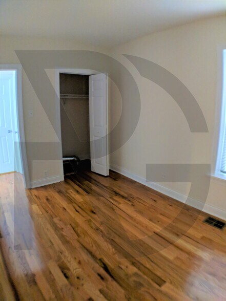 Building Photo - 3817 N Fremont St