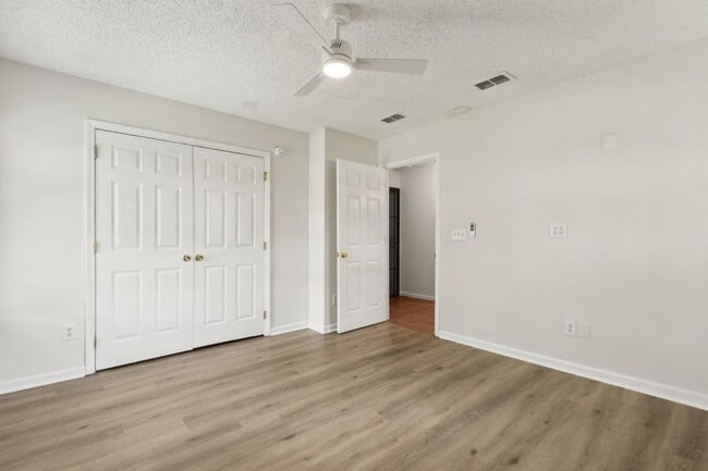 Building Photo - 3126 Penton St