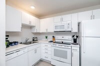 Building Photo - Parks Residential - Denver