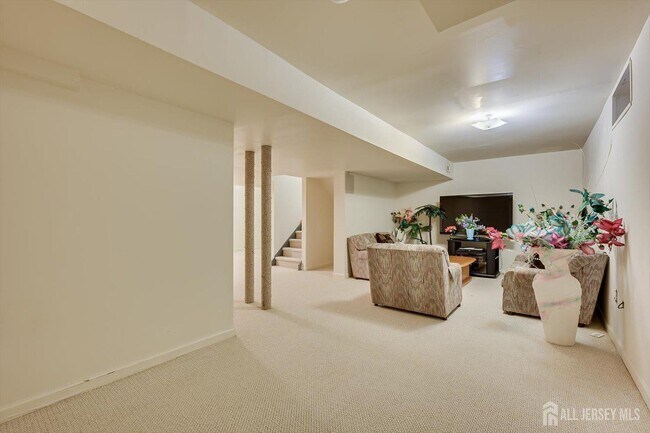 Building Photo - 51 Cherrywood Dr