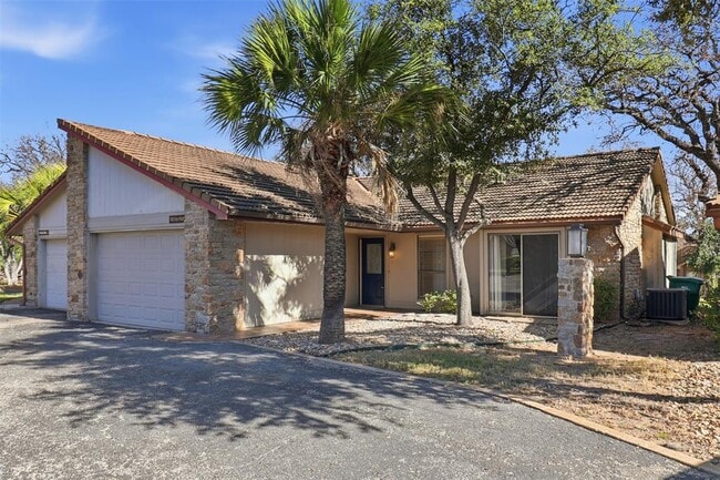 Building Photo - 100 Bay Point Dr