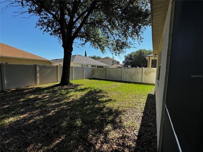 Building Photo - 15307 Grand Haven Dr