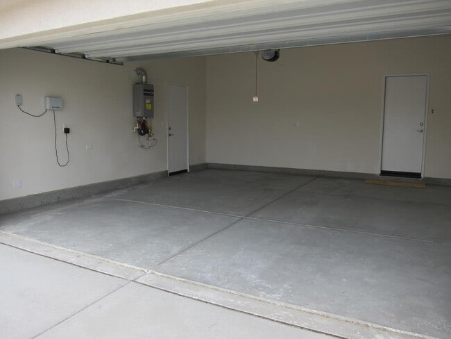 Building Photo - 41460 Stafford Ct