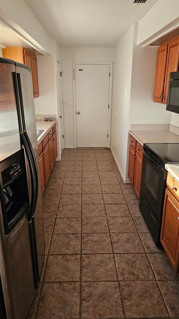 Building Photo - Charming 3-Bedroom Ranch-Style Home in Beautiful Groveland — Your Florida Retreat!