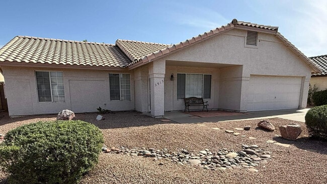 Building Photo - 3913 W Morelos St