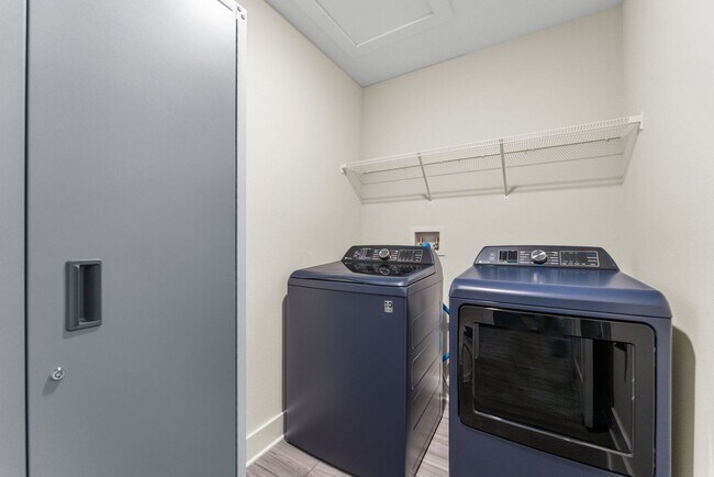 Building Photo - Beautiful Home Near Tyndall AFB