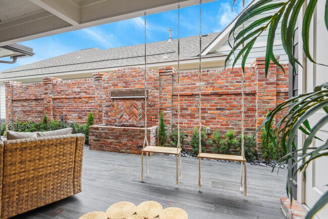 Building Photo - 14238 Haile Way