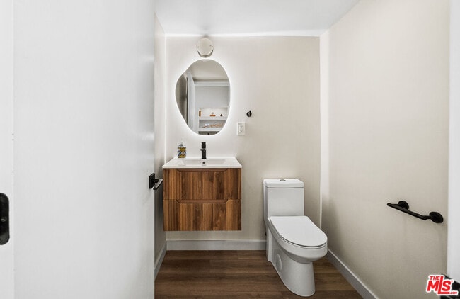 Building Photo - 20308 Mobile St