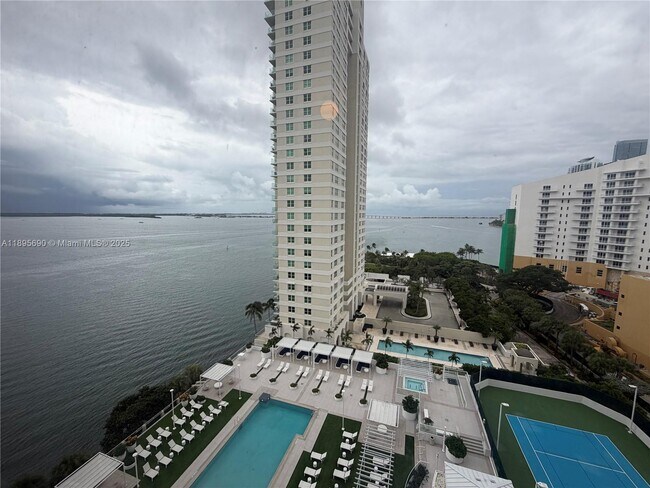 Building Photo - 770 Claughton Island Dr