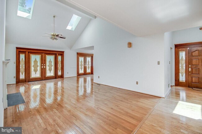 Building Photo - 4572 Shetland Green Rd