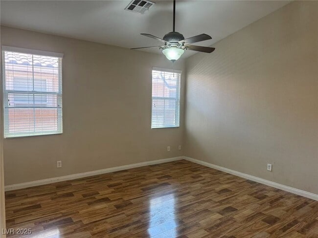 Building Photo - 9113 W Parkstone Ave